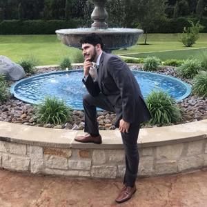 Meet your Posher, Christian